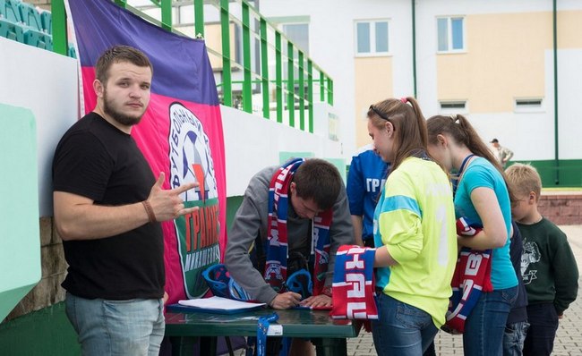 Дмитрий во время работы на одном из матчей Гранита. Фото из личного архива Дмитрия